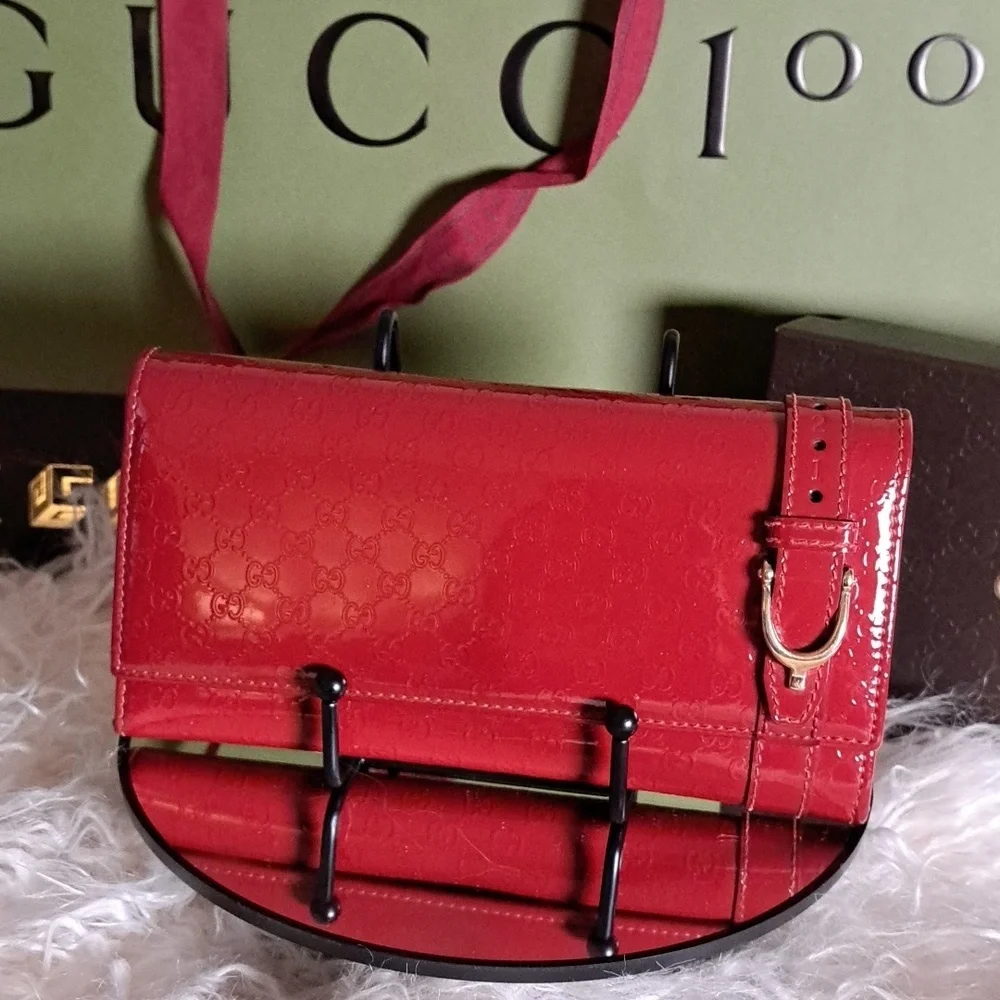 🔥🔥Gucci Guccissima Red Patent Leather Wallet - EUC - Picture 7 of 17
